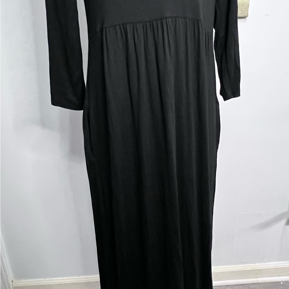Chic Long Sleeve Black Maxi Dress - Picture 3 of 9